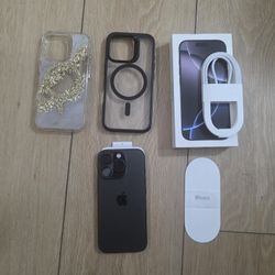 Excellent Condition Iphone 16 Pro 256gb Black Titanium Unlocked With 2 Cases And Screen Protector 