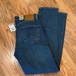 Men’s Levi’s.  Brand new
