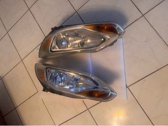 Ford focus 2013 headlights