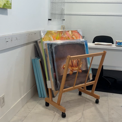 Wood art rack cavas and print holder with wheels