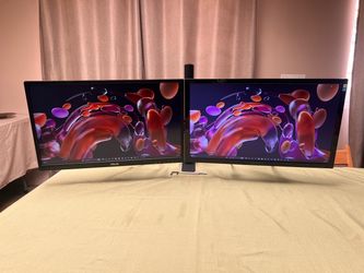 Dual 24” Widescreen Full HD Computer Monitor Set On Single Arm
