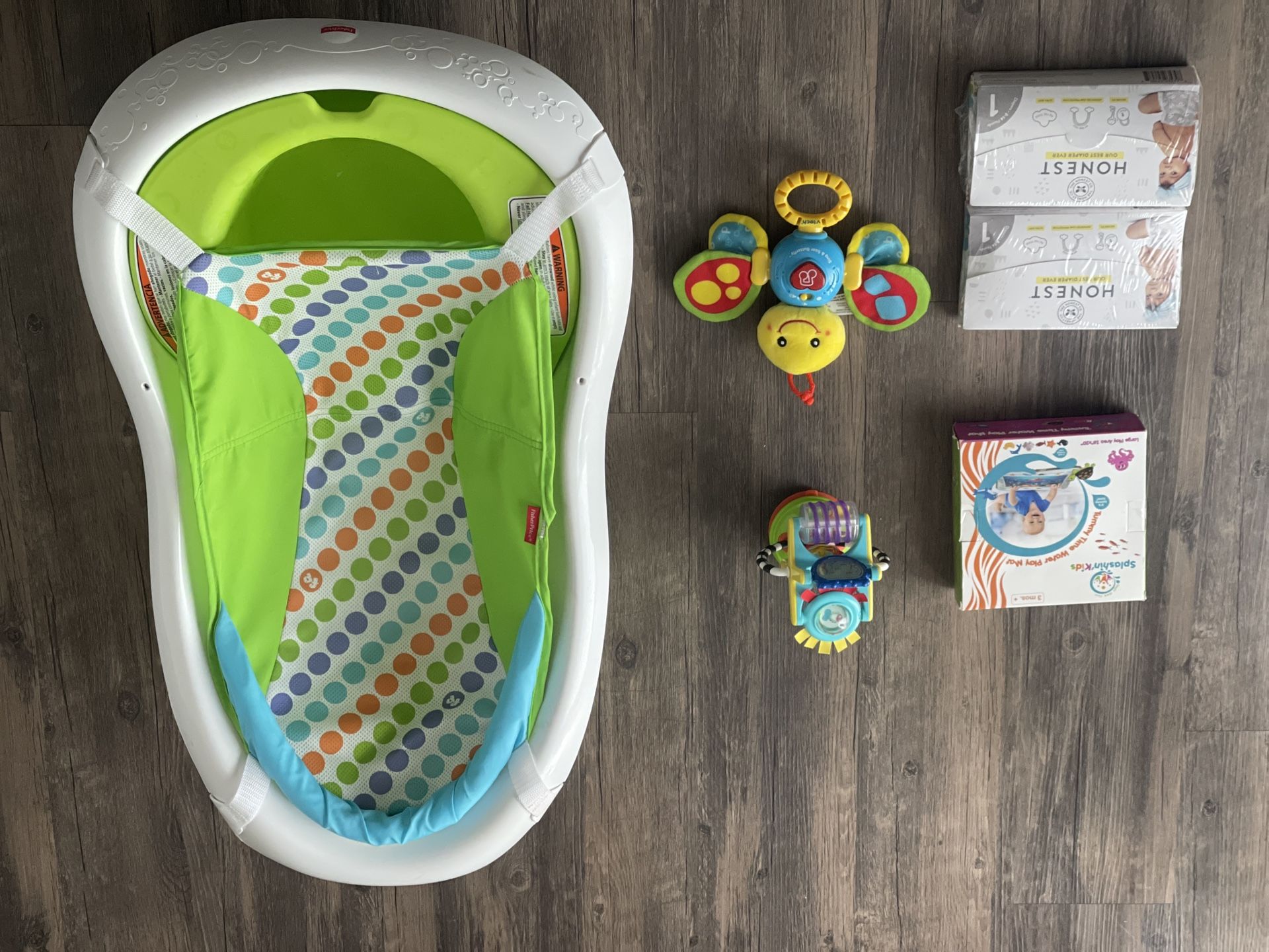 Infant/Baby Bath Tub + More