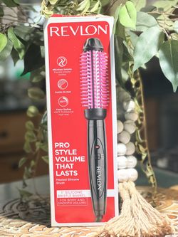 Revlon Silicone Bristle Heated Hair Styling Brush