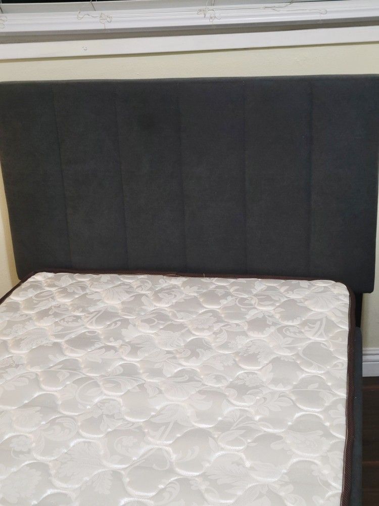Twin Bed