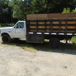 1995 F 450 Stake Bed Truck