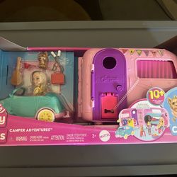 Barbie Family & Friends Club Chelsea Camper Adventure