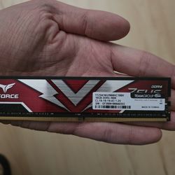 2 16gb ddr4 2666mhz Zeus ram stick