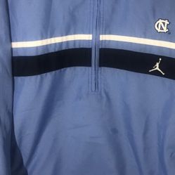 Air Jordan University of North Carolina 1/4 zip reversible pull over mens xl