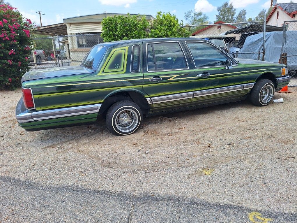 Lincoln Towncar