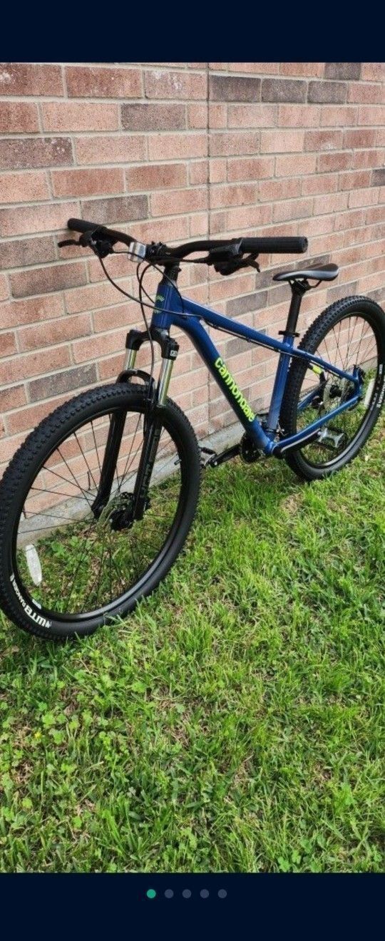 Cannondale Trail - Mountain Bike Hydraulic Disc Brakes