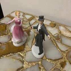 ✨ Vintage Avon “Images of Hollywood” Figurines – 1984 MGM Licensed ✨