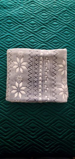 Velvet Plush Throw, 50” x 60"