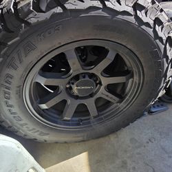 Wheels And Tires 275/65/18