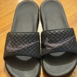 Nike Slides Sz 8.5