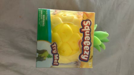 Pineapple squeeezy