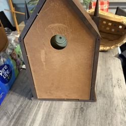 Steeple mantle clock