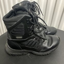 Magnum Response Tactical Boots  Mens  8 