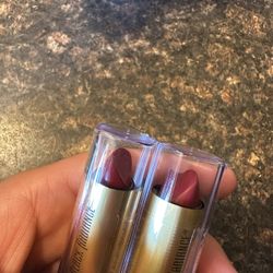 Lipstick Makeup