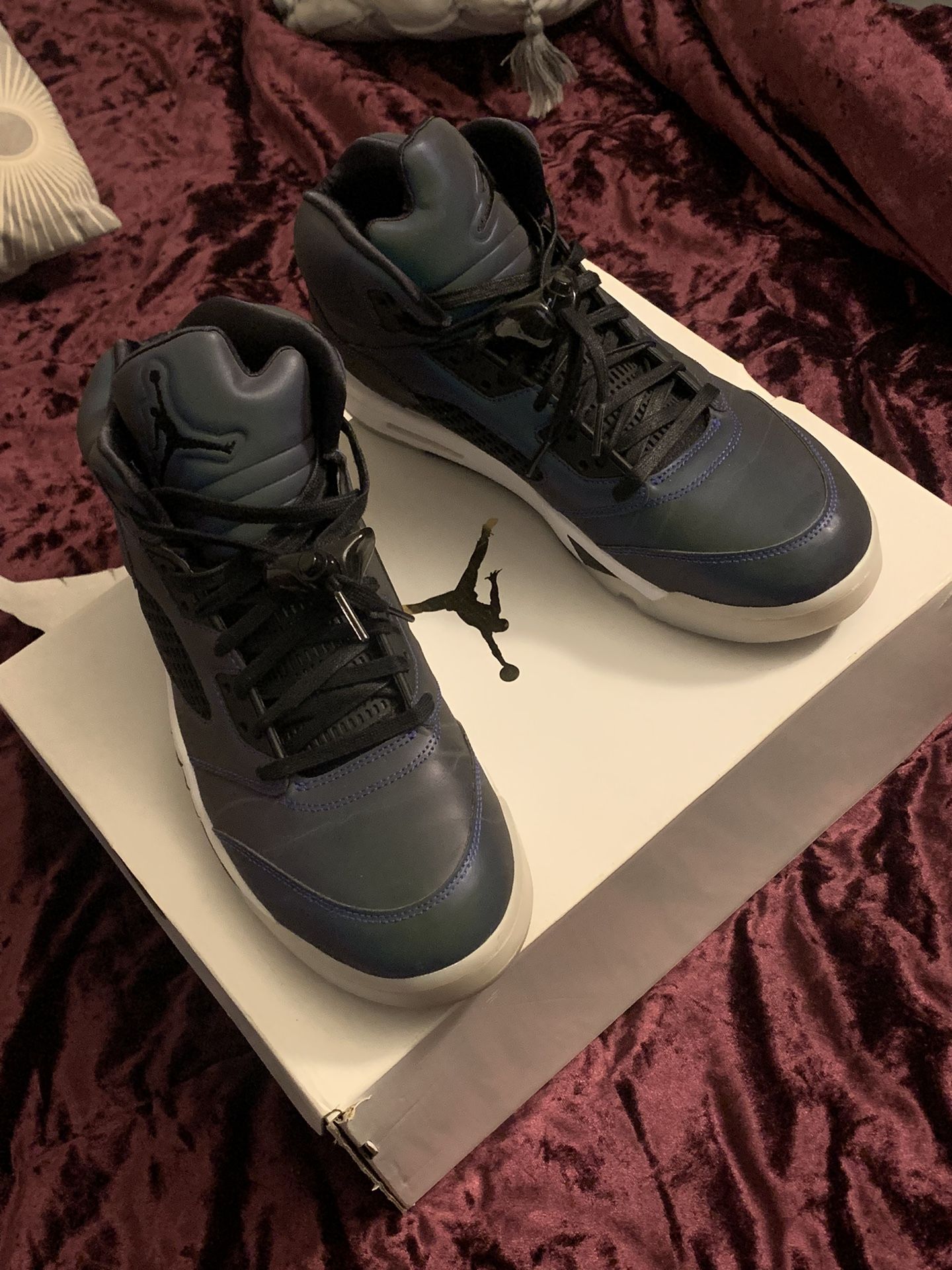 Air Jordan Retro - Main Image