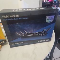 Netgear NightHawk ×6  R7900