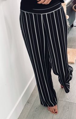 Brand new Jones wide leg pull on pants