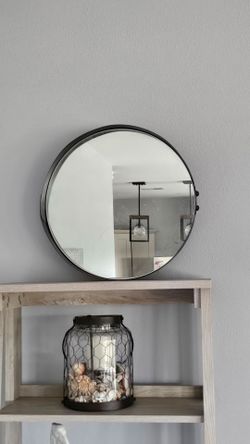 Round Wall Mirror with Black Metal Frame