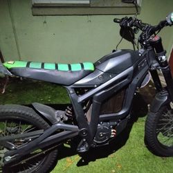 Talaria Mx4 ( Daily Driven) 