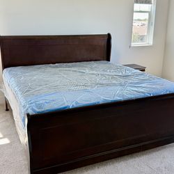 King Size Bedroom Set – Bed Frame, Mattress, Nightstand & Boxes