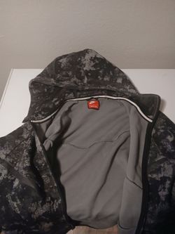 Nike tech