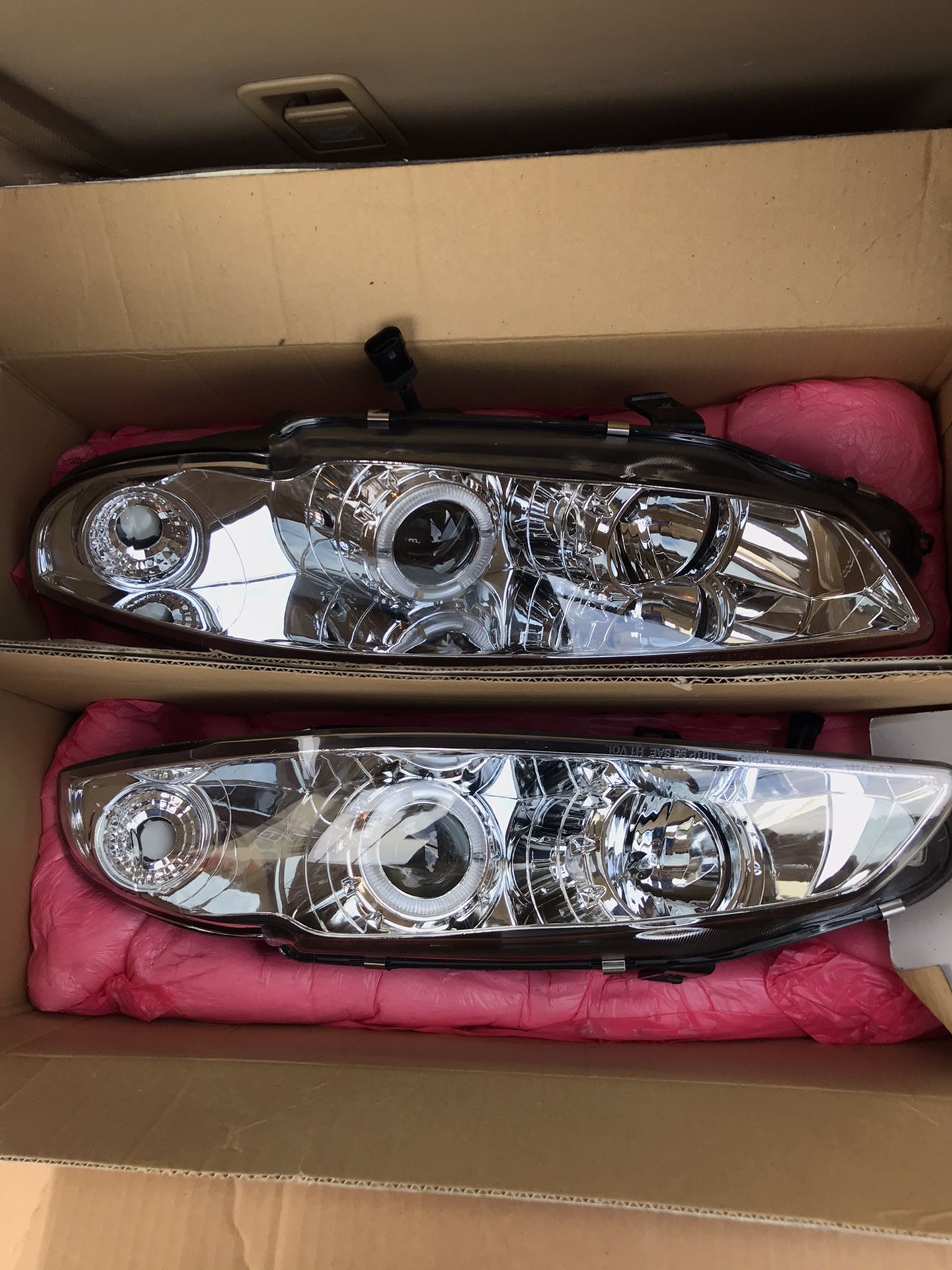 1997-1999 Mitsubishi Eclipse 2g Headlight