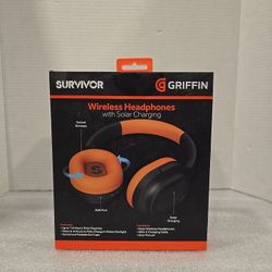 Bluetooth Wireless Headphones With Solar Charging NEW 