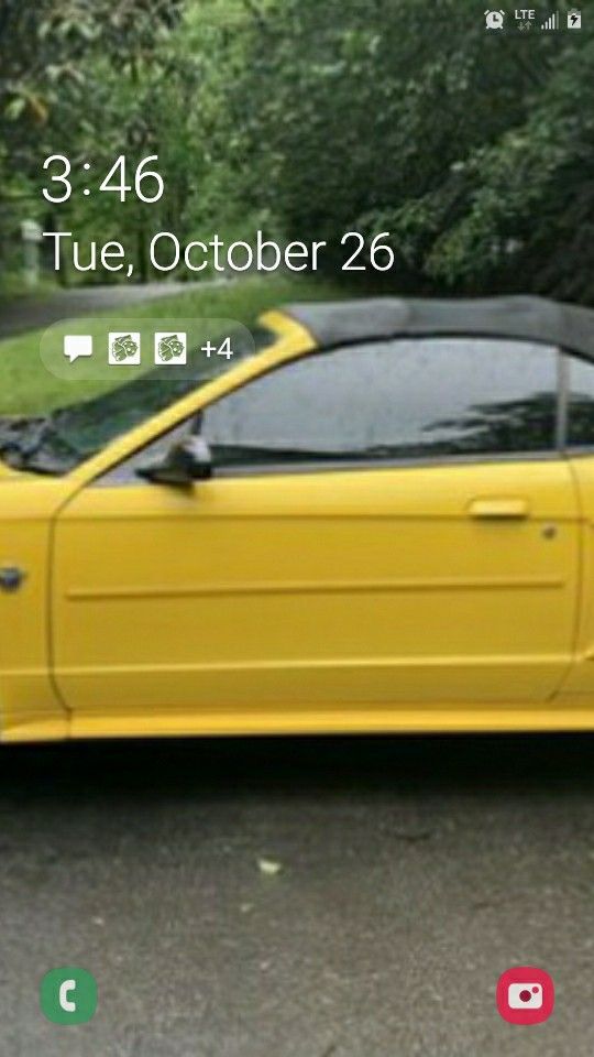 2004 Ford Mustang