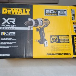 Dewalt 20 vol brushless hammer drill With XR power 29% more power