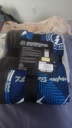 Tampa Bay Lightning chenille throw