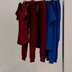 Scrubs sets (price Per Set)