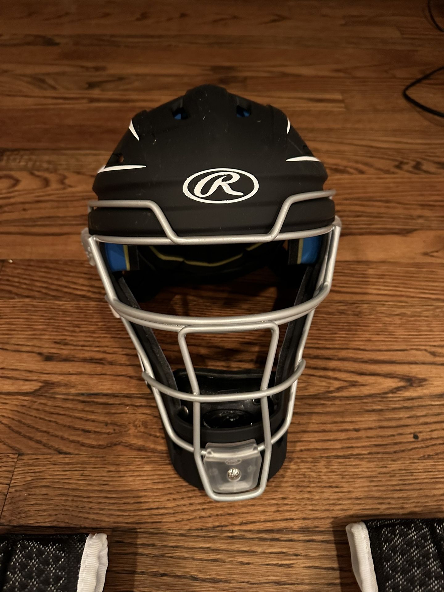 Rawlings Mach Catcher Gear (Adult)