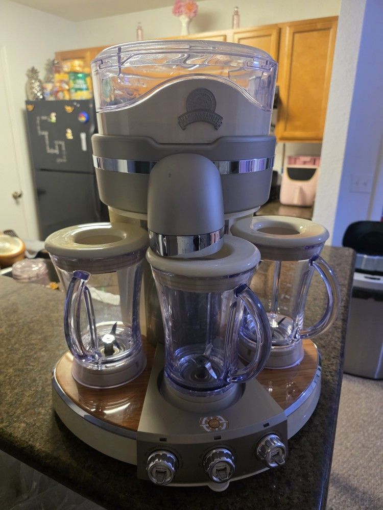 Margaritaville Tahiti Margarita Machine, 24 Oz, Ivory