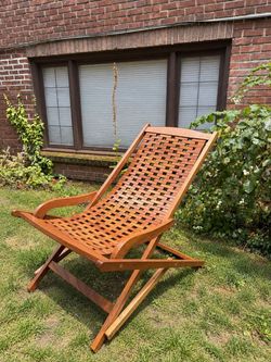 Folding Eucalyptus Swing Lounger Chair