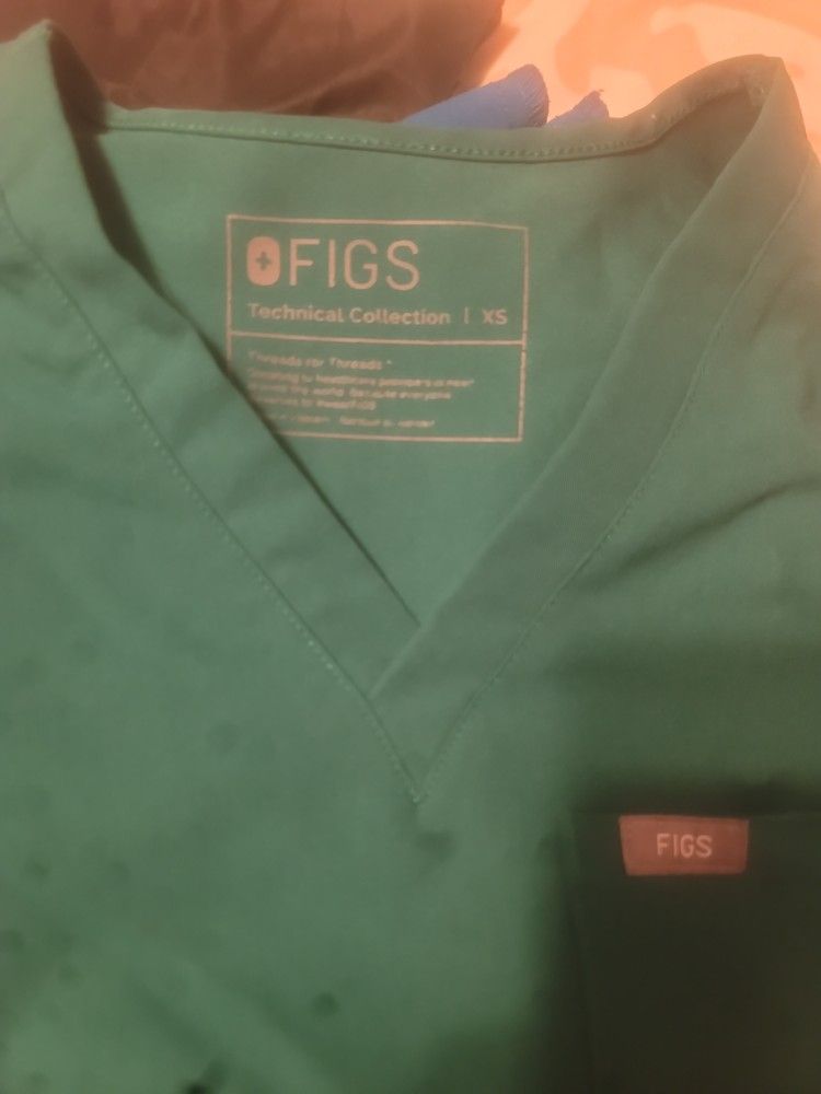 Scrub Top