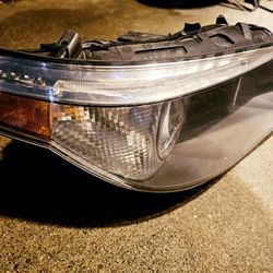 Bmw Right Passenger Side Headlight 2004-08