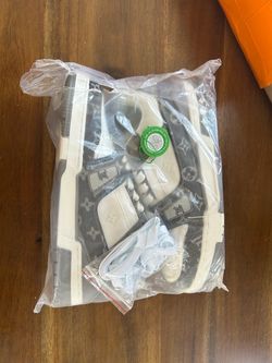 Grey LV Trainer shoes BRAND NEW