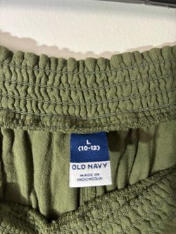 Old Navy Olive Green Bottoms Size L