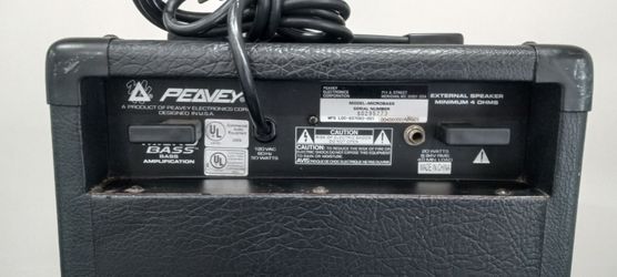 Peavey Microbass Amplifier