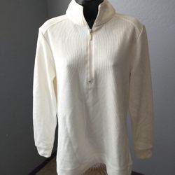 Great Northwest cream colored small ribbed pullover long sleeve 1/2 zipper top 
