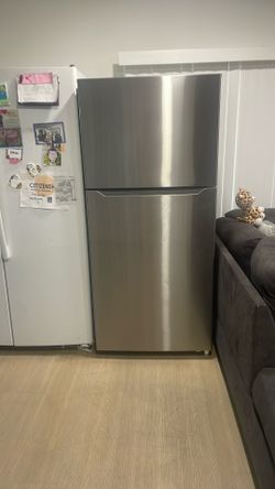 Refrigerator Semi yevo