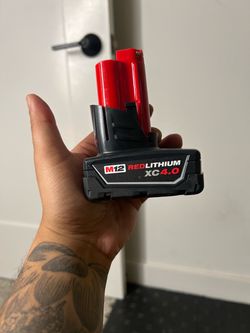 Milwaukee M12 12-Volt Lithium-Ion XC Extended Capacity Battery Pack 4.0Ah