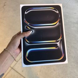 iPad Pro M4 (5th Generation) 