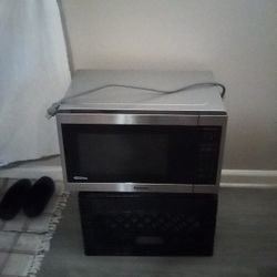 Microwave Panasonic  1200 Watts 