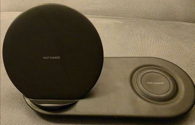 Samsung Wireless Charger Duo Fast Charge Stand & Pad EP-N6100T