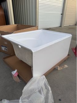 Bathtub